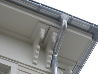 Ornametals-zinc-rainwater-system-1