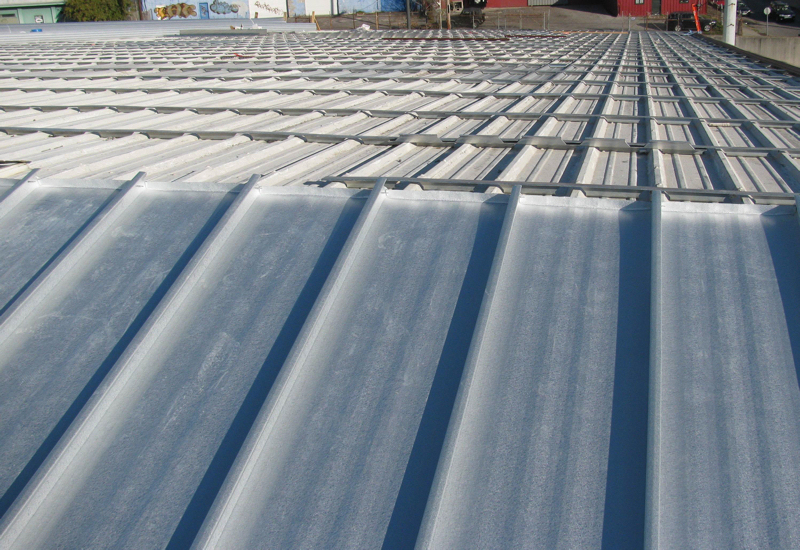 Standing-seam Roof Resists Wind Uplift in Harsh Environments - Roofing